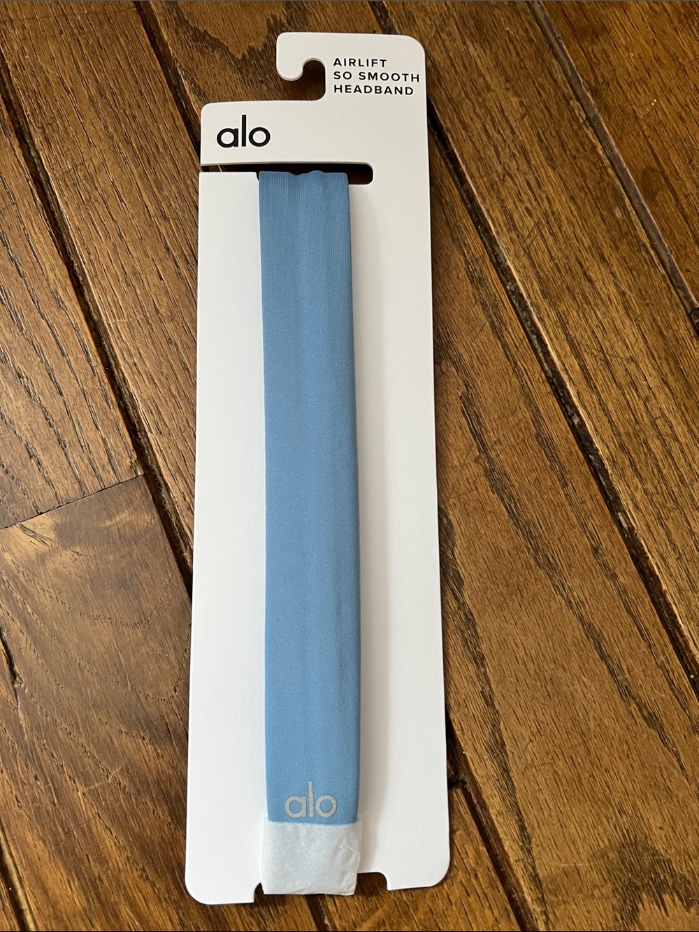ALO Yoga California Blue Airlift So Smooth Headband New With Tags NWT